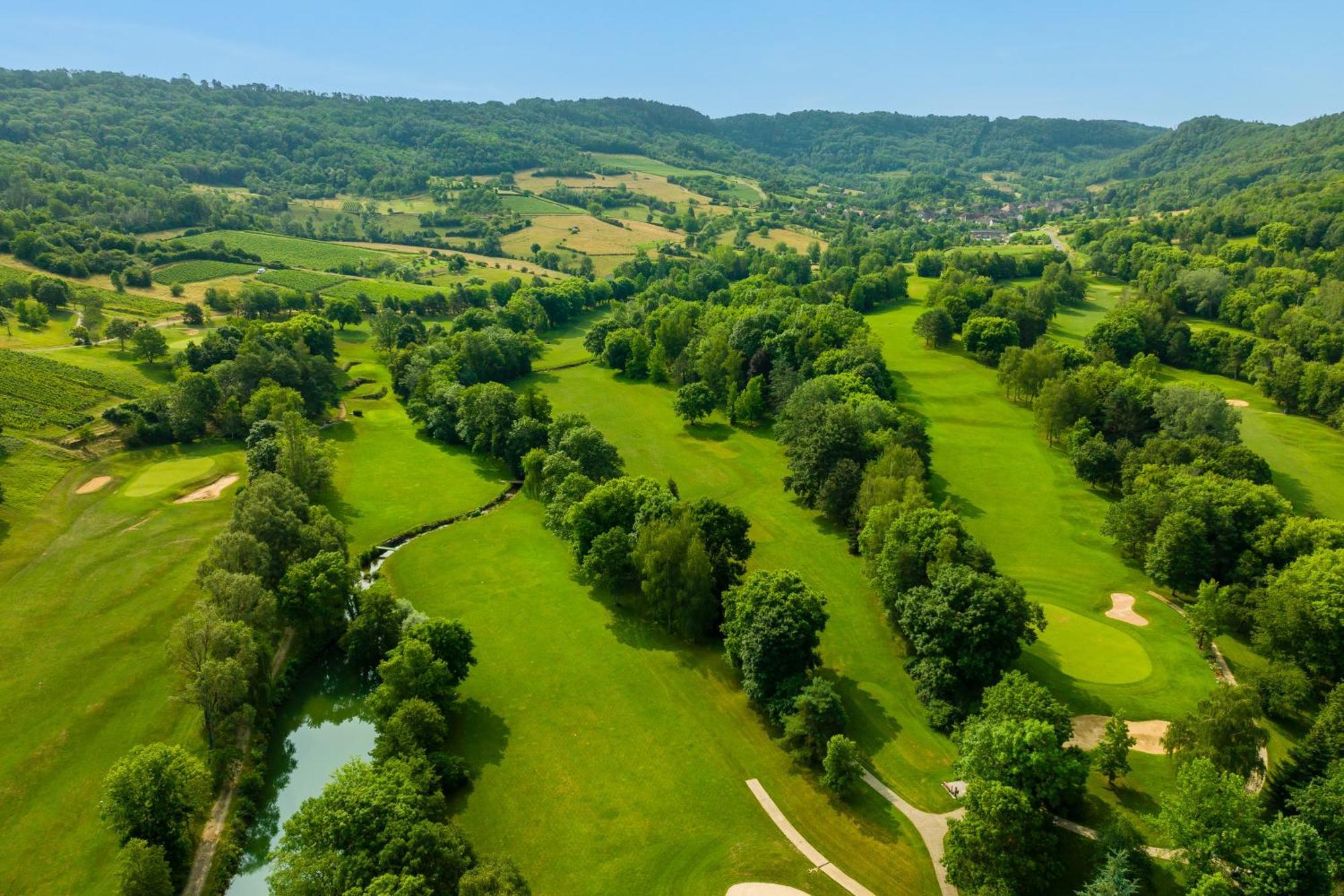 Golf Domaine Du Val De Sorne Hotell Vernantois Exteriör bild